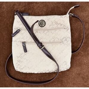 Tommy Hilfiger Tan & Brown Faux Leather TH Signature Medium Purse